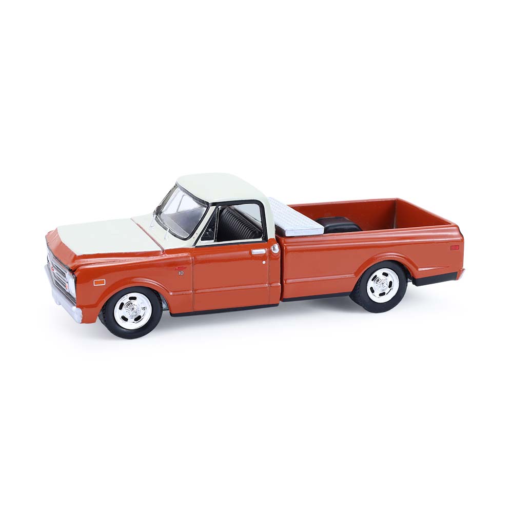 C-10 with Toolbox