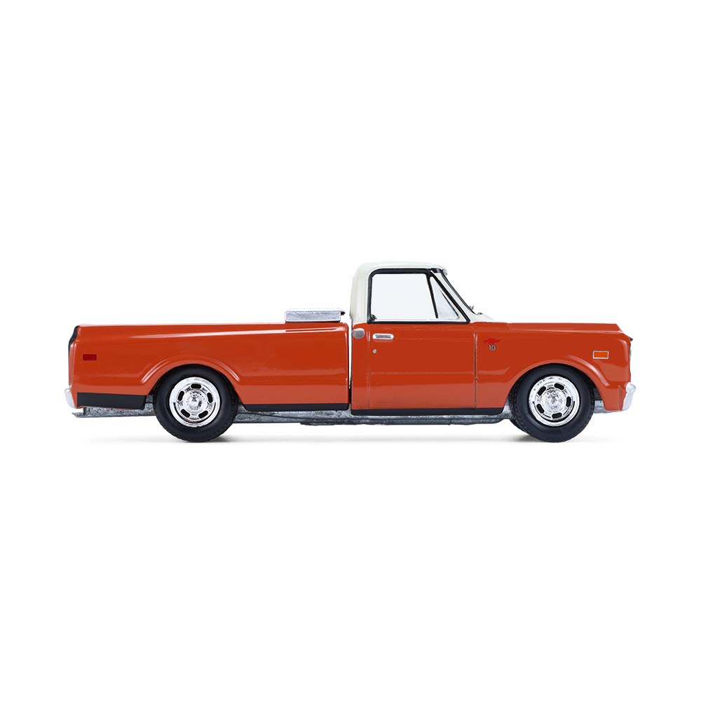 C-10 with Toolbox