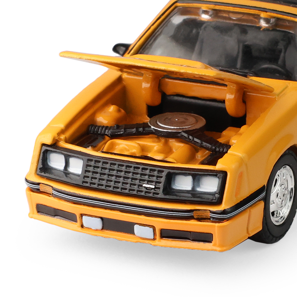 Fox Mustang - Medium Vanilla