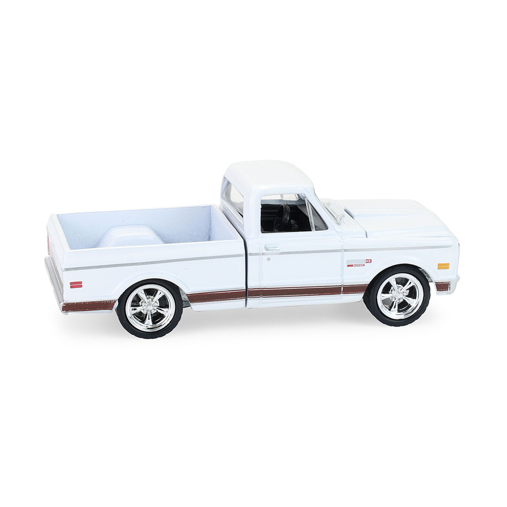 Cheyenne C10 Short Bed