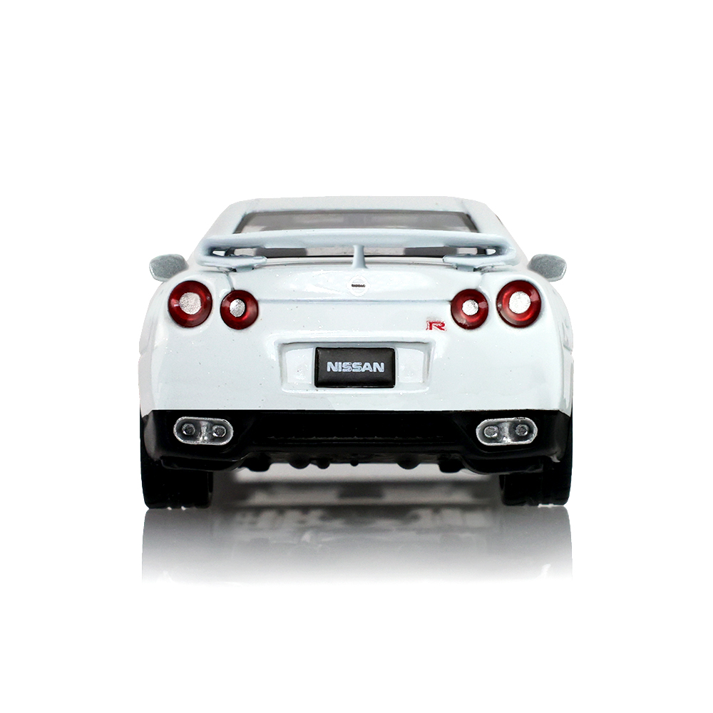 GTR with Custom Wheels