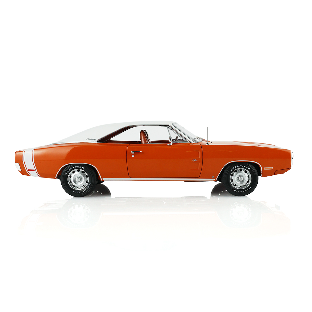 1970 Charger R/T SE - EK2 Go Mango with White Vinyl Top & Bee Stripe - Magnum 500s and Optional Rocker Molding