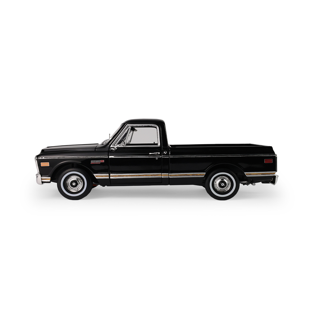 Barrett-Jackson - Scottsdale 2024 - 1971 Chevrolet C10 Custom Pickup - Black