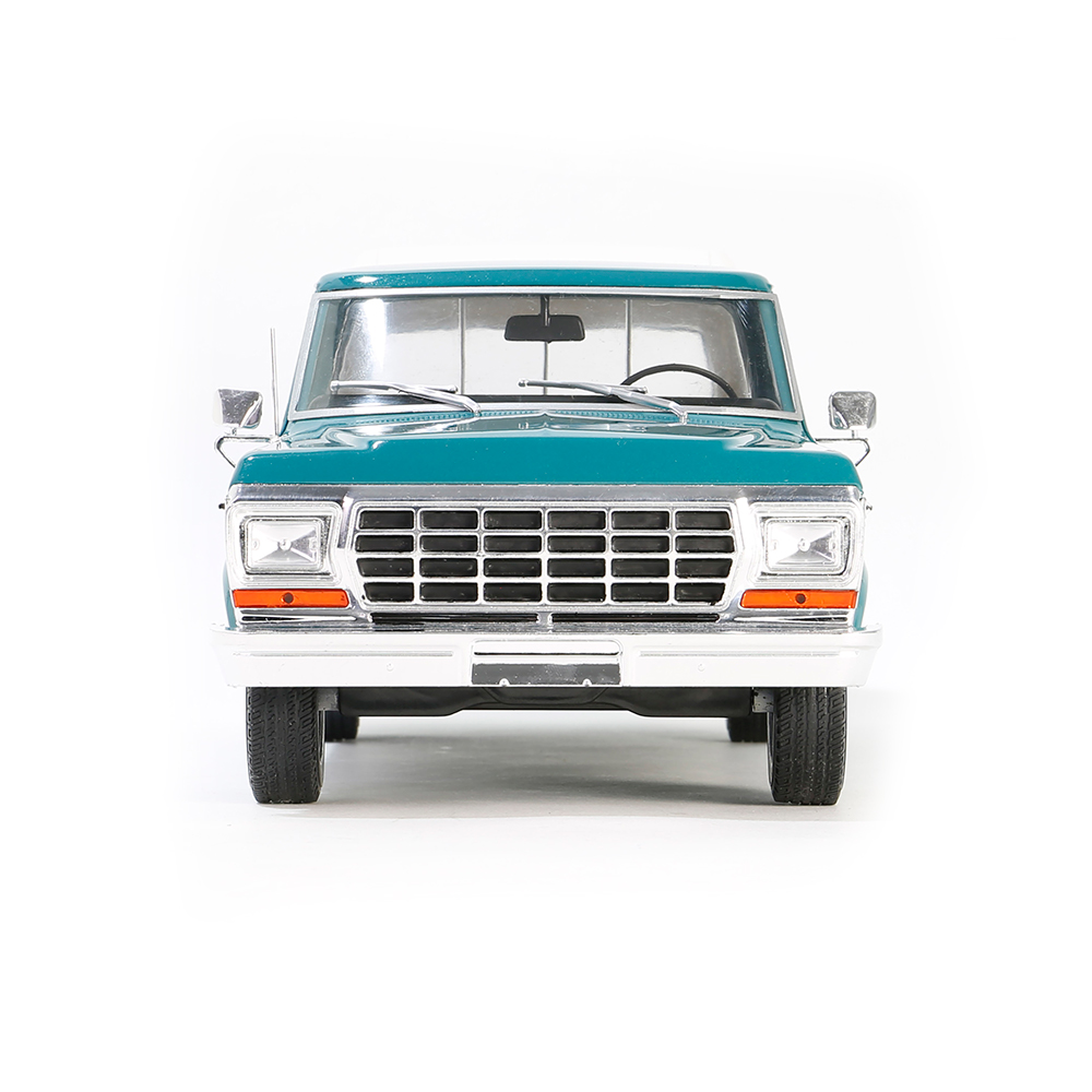 1979 Ford F-100 Ranger - Dark Jade Metallic and Wimbledon White Tu-Tone and Deluxe Box Cover