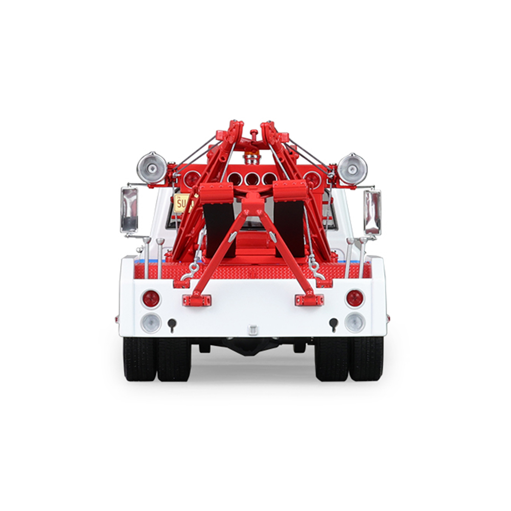 C-30 Dually Wrecker