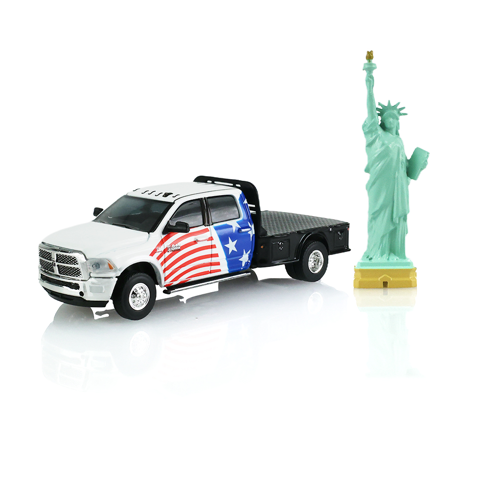 2018 Ram 3500 Dually Flatbed with Statue of Liberty Figurine - America 250 Edition (Hobby Exclusive)